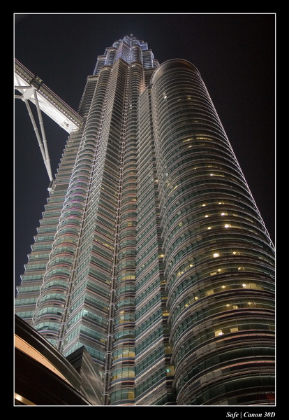 2006 - 07 - Kuala lumpur -  Tour Petronas 01